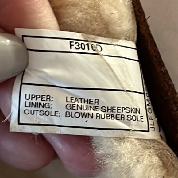 UGG zippered boots, size 36 - Picture 8 of 8